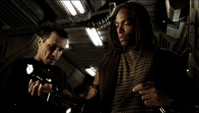File:ALIEN RESURRECTION DISC1-1.jpg