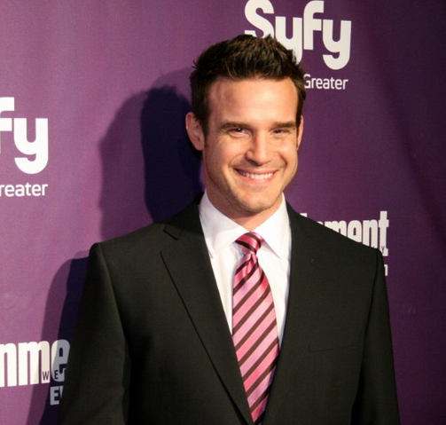 File:Eddie McClintock.png