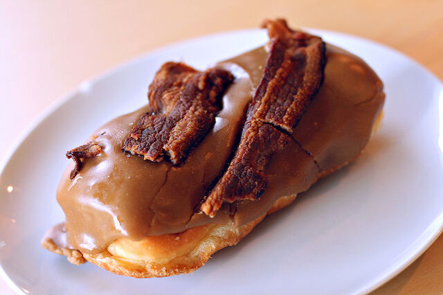 File:800px-Bacon donut.jpg