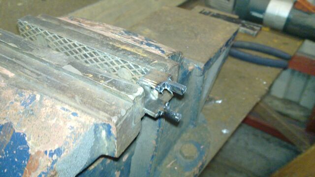 File:Making pi-brackets - 10.jpg