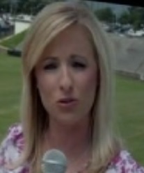 File:Female Correspondent.jpg