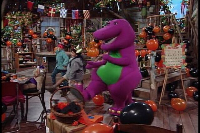 File:Itshalloweennighttonight.jpg