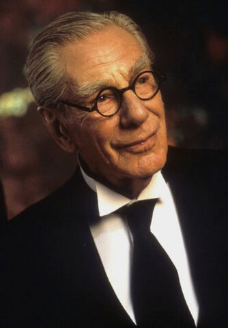 File:Michael-Gough 2.jpg