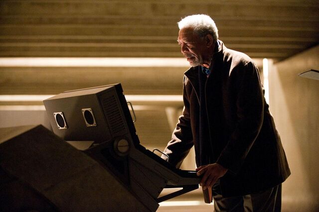 File:TDKR-Fox.jpg