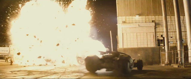 File:Batman v Superman 57.png