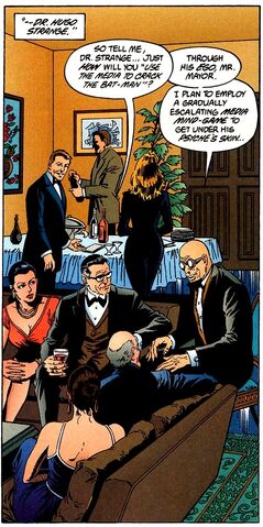 File:Hugo Strange 035.jpg