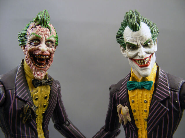 File:Arkham-city-nycc-exclusive-sickened-joker-3.jpg