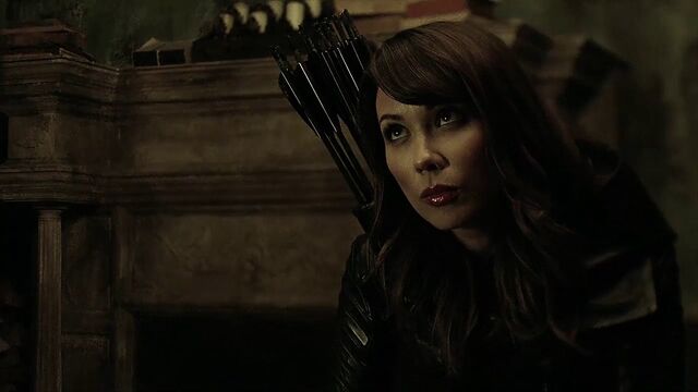File:Talia Al Ghul arrow.jpg