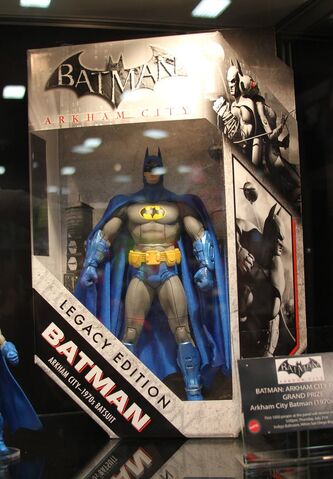 File:SDCC LegacyBatman.jpg