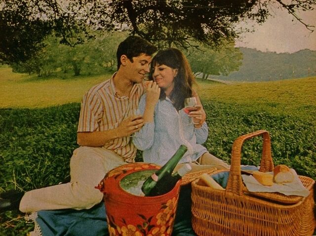 File:AfternoonDelight.jpg