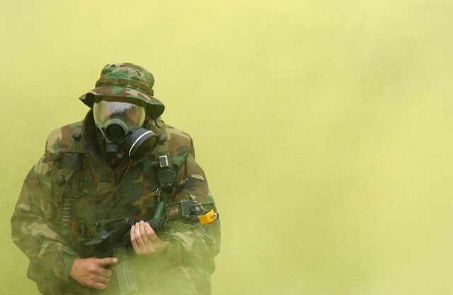 File:Gas mask.jpg
