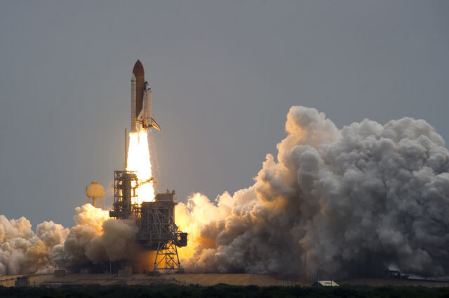 File:Space Shuttle Alantis.jpg