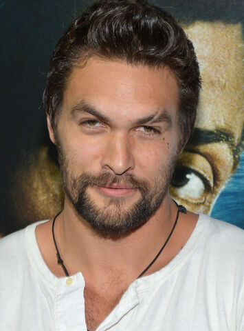 File:Jason momoa 1000.jpg