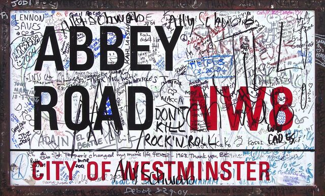 File:Abbey Sign 2004.jpg