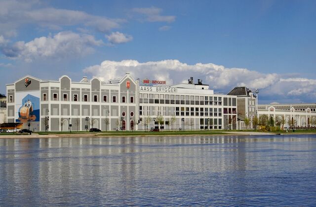 File:Aass Brewery.jpg