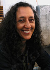Arna Selznick