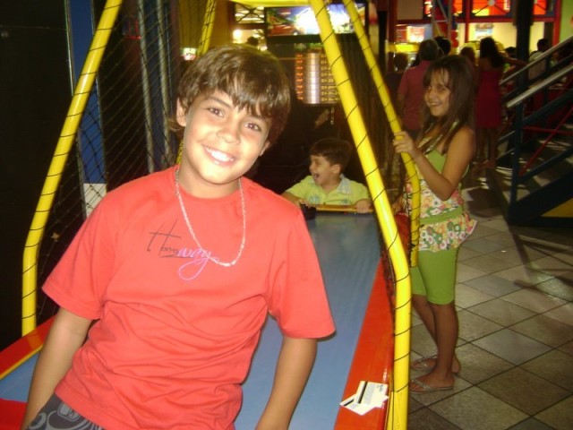 Ficheiro:Eu Chase Matthews.jpg