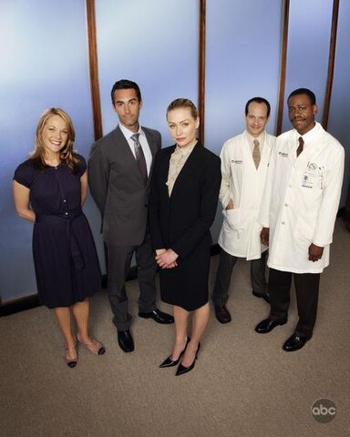 File:Season 1 Cast.jpg