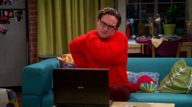 File:Leonard itching.jpg