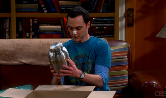 File:Urn5.png