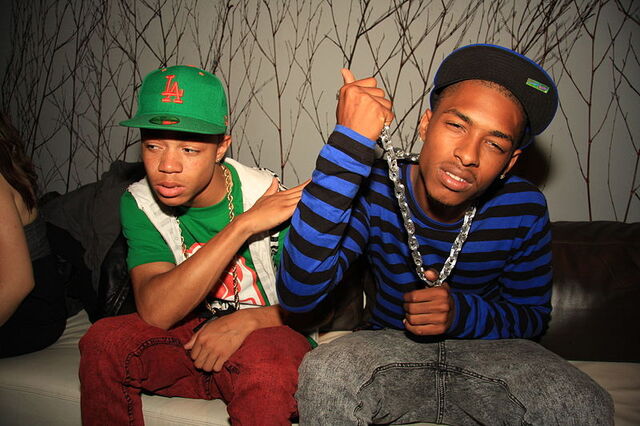 Plik:New Boyz.jpg