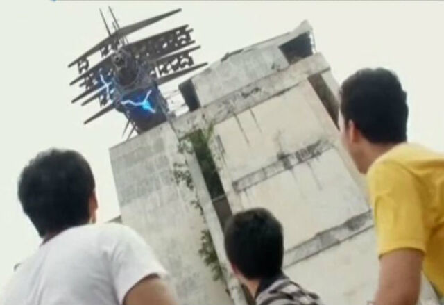 Berkas:BimaXEp5.jpg