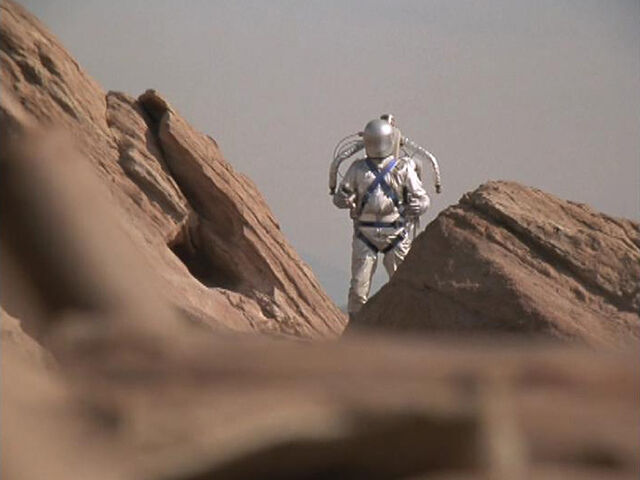 File:Silver suit2.jpg