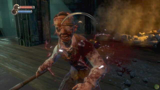 Archivo:Bioshock-bloody-splicer-wrench-battle.jpg
