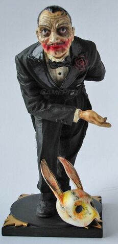 File:Sander statue cropped.jpg
