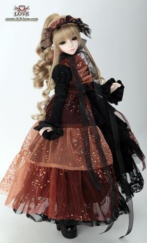 File:BJD Shinku looking.jpg