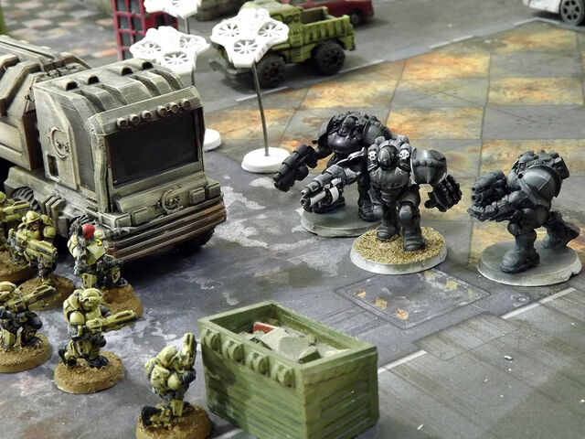 File:Knight Showdown 2 low.jpg