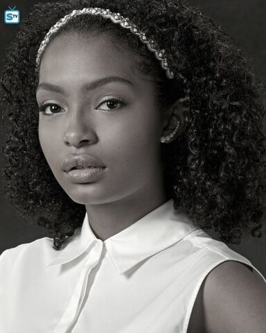 File:Zoey S3.jpg