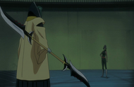 Yoruichi appears before Inaba