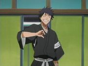 Kaien Shiba se presenta ante Rukia.jpg
