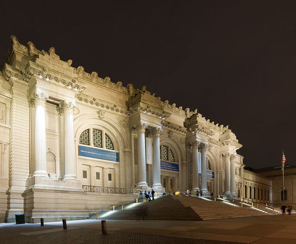 File:Metropolitan-Museum-of-Art-Night-View.jpg