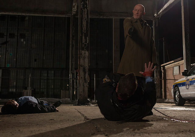 File:Better-call-saul-episode-106-mike-banks-935-8-sized.jpg