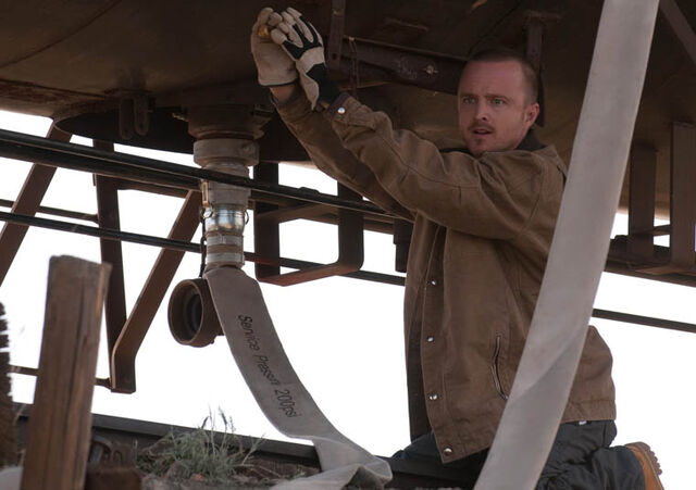 File:Episode-5-jesse-2.jpg