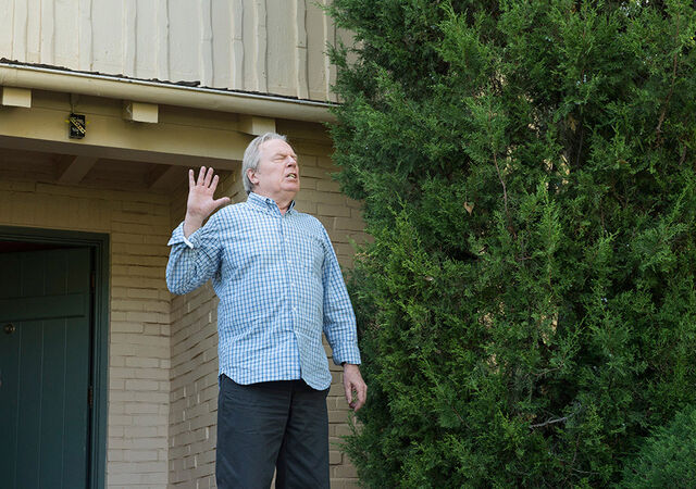 File:Better-call-saul-episode-107-chuck-mckean-sized-935.jpg