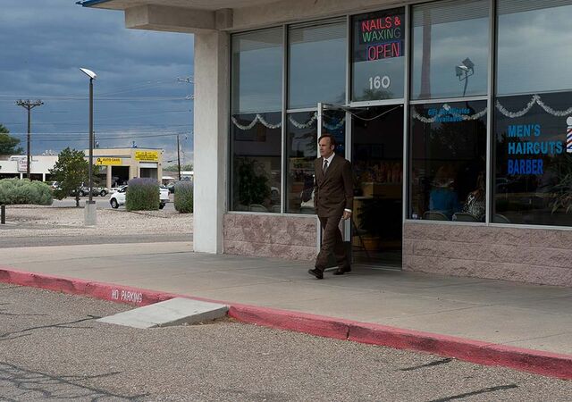 File:Better-call-saul-episode-201-jimmy-odenkirk-small-935.jpg