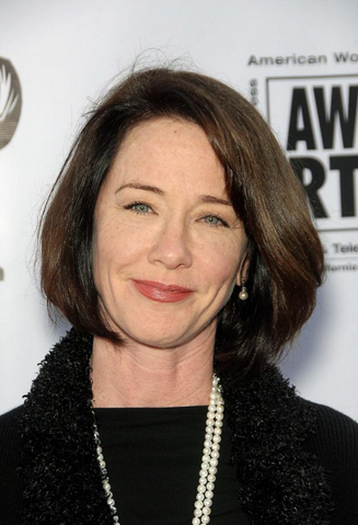 File:Ann Cusack.png