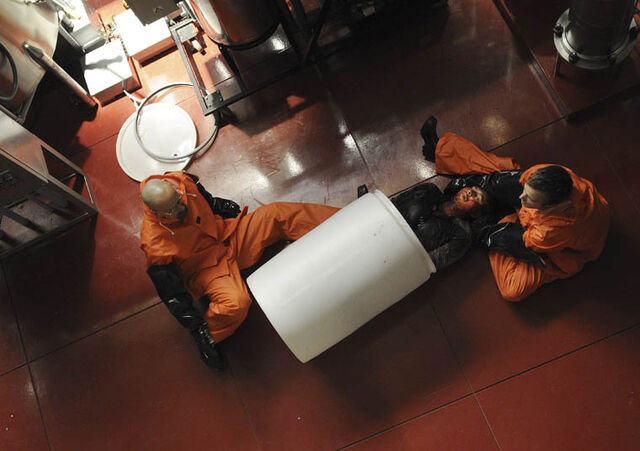 File:Episode-1-Walt-Victor-Jesse.jpg