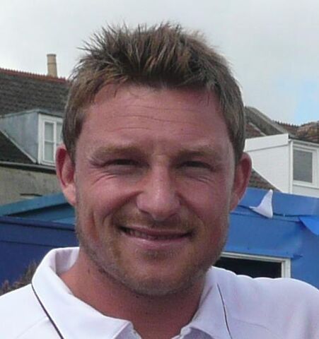 File:Steve elliott.jpg