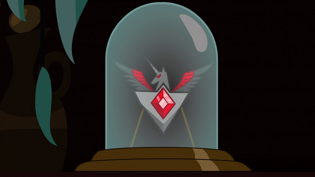 File:Alicorn Amulet.png