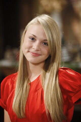 File:Abby-Carlton-Hayley-Erin-the-young-and-the-restless-4952744-683-1024.jpg