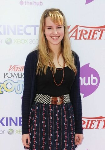 Archivo:Bridgit Mendler.jpg