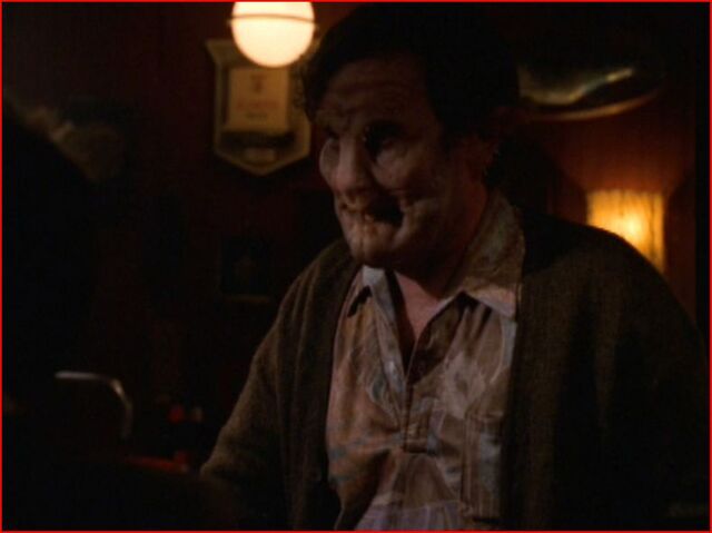 File:Bartender.jpg