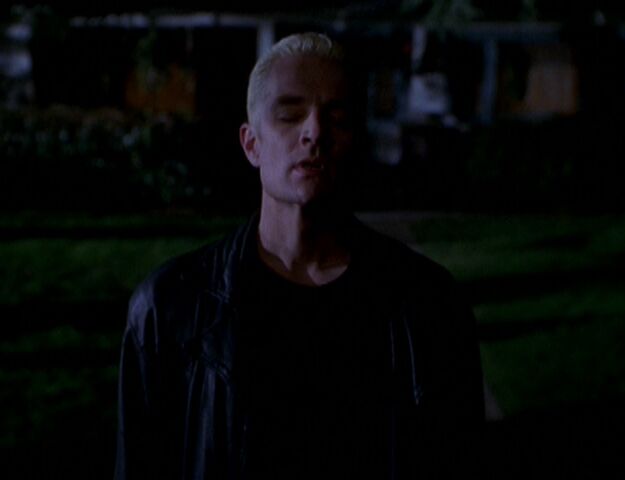 File:Spikesmellsbuffy.jpg