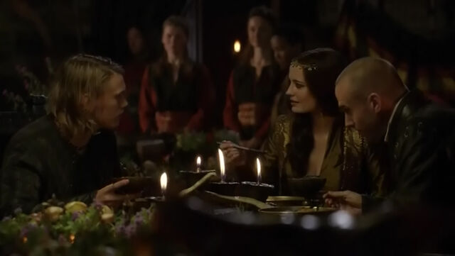 File:Guinevere-01x03-SS5.jpg