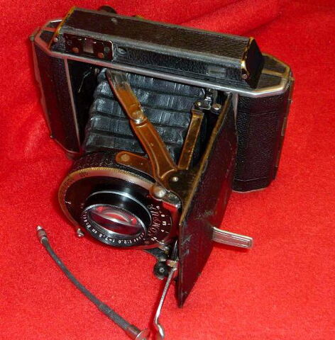 File:Rifax rangefinder 1937.jpg