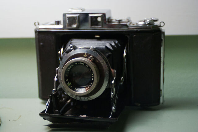 File:Greencamera-5.jpg